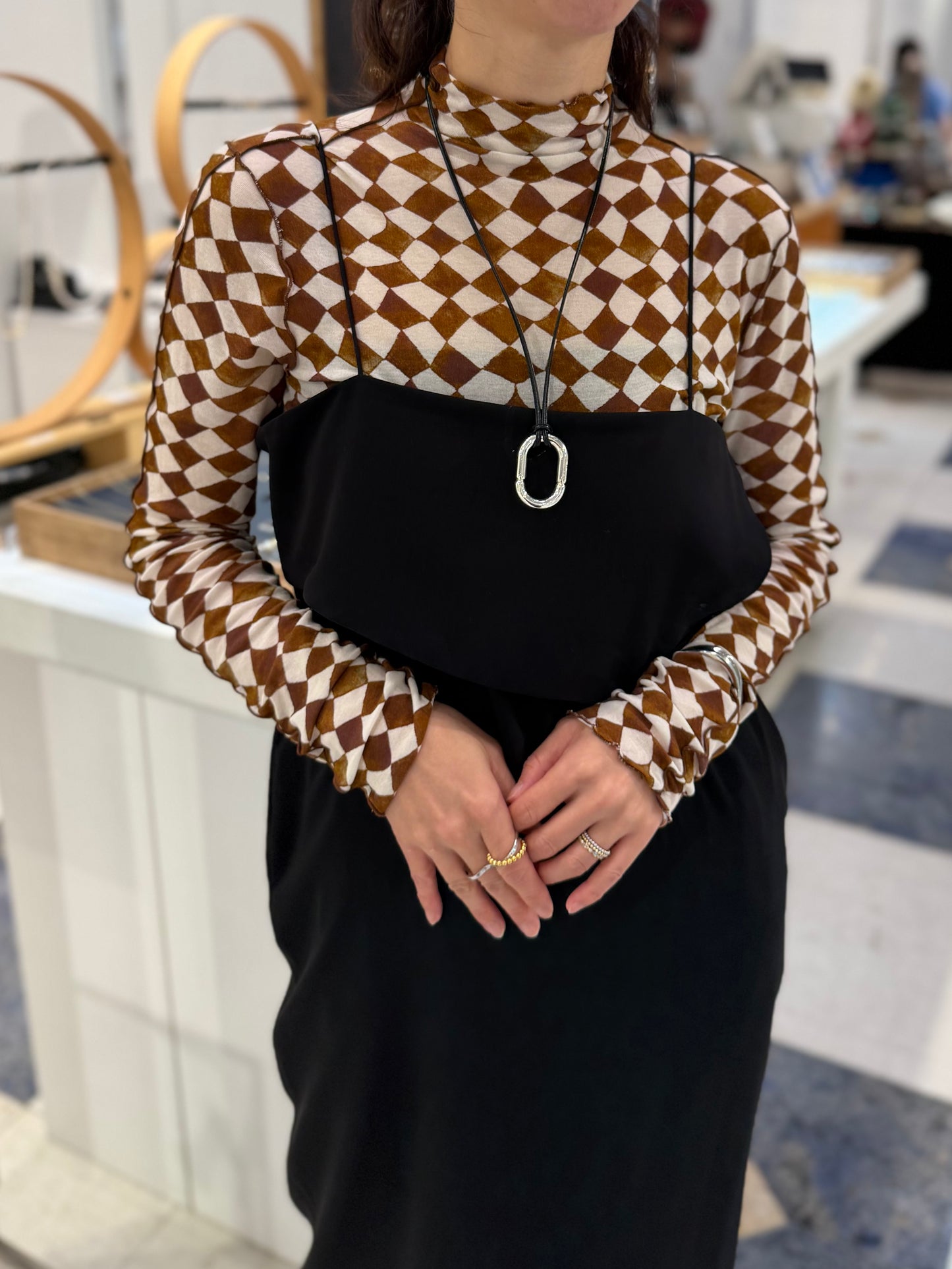 Balloon Leather Cord Necklace【オンライン限定価格】