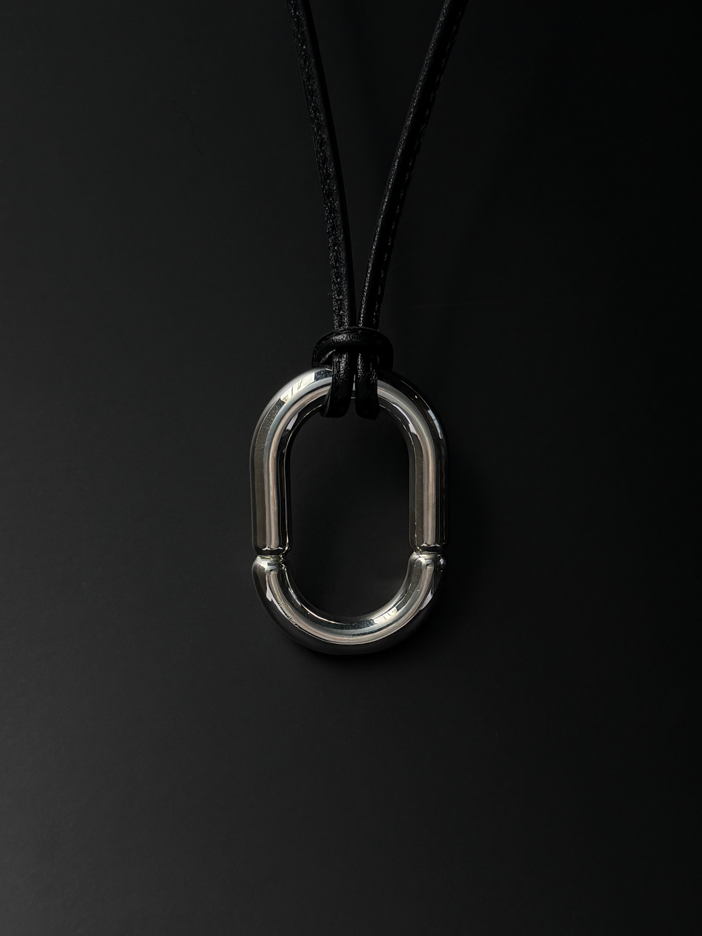 Balloon Leather Cord Necklace【オンライン限定価格】
