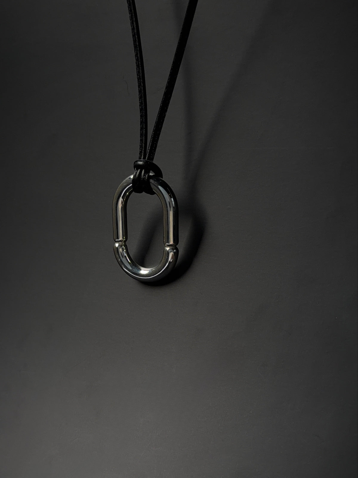 Balloon Leather Cord Necklace【オンライン限定価格】