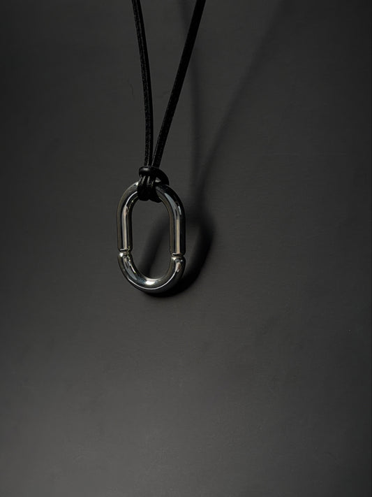 Balloon Leather Cord Necklace【オンライン限定価格】